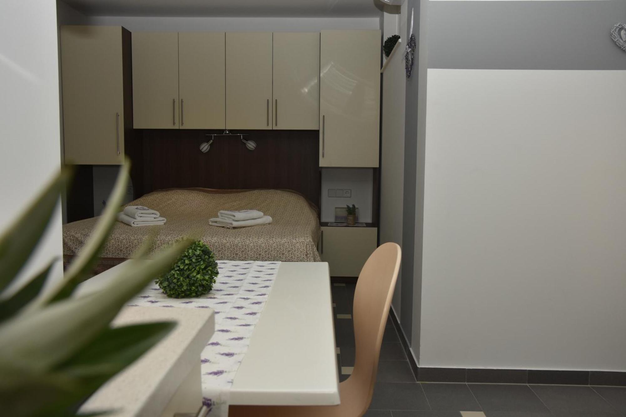 Apartments Lavendula 보디체 외부 사진
